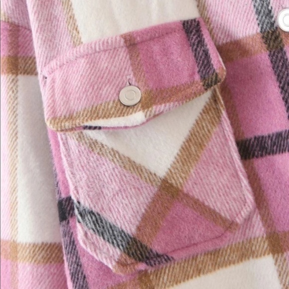 Cozy plaid button down Oversized trucker jacket Shacket - Picture 5 of 5